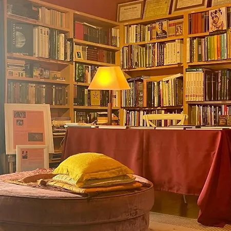 La Morada Del Unicornio Apartment